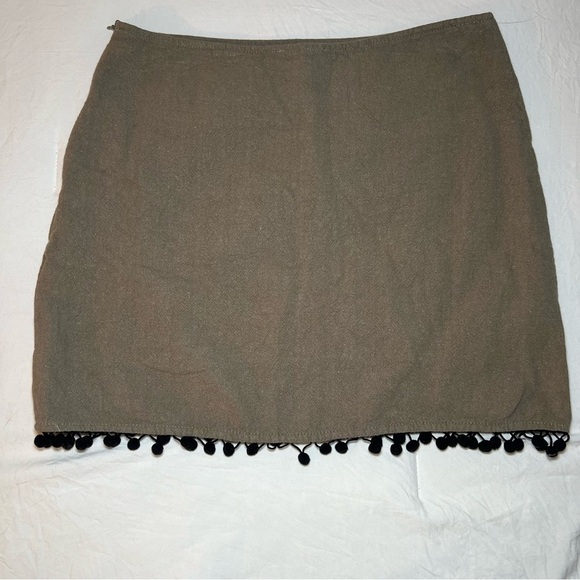 Altar’d State Embroidered Linen Cotton Blend Mini Skirt Birds Floral Women’s S - Picture 2 of 7